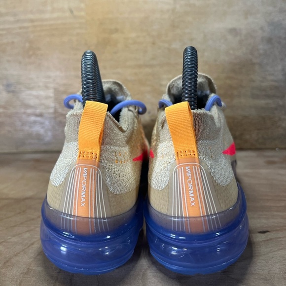 Nike Air Vapormax 2023 FK Womens Size 6 Shoes Sneakers Pale Vanilla Sea Coral - Picture 5 of 10